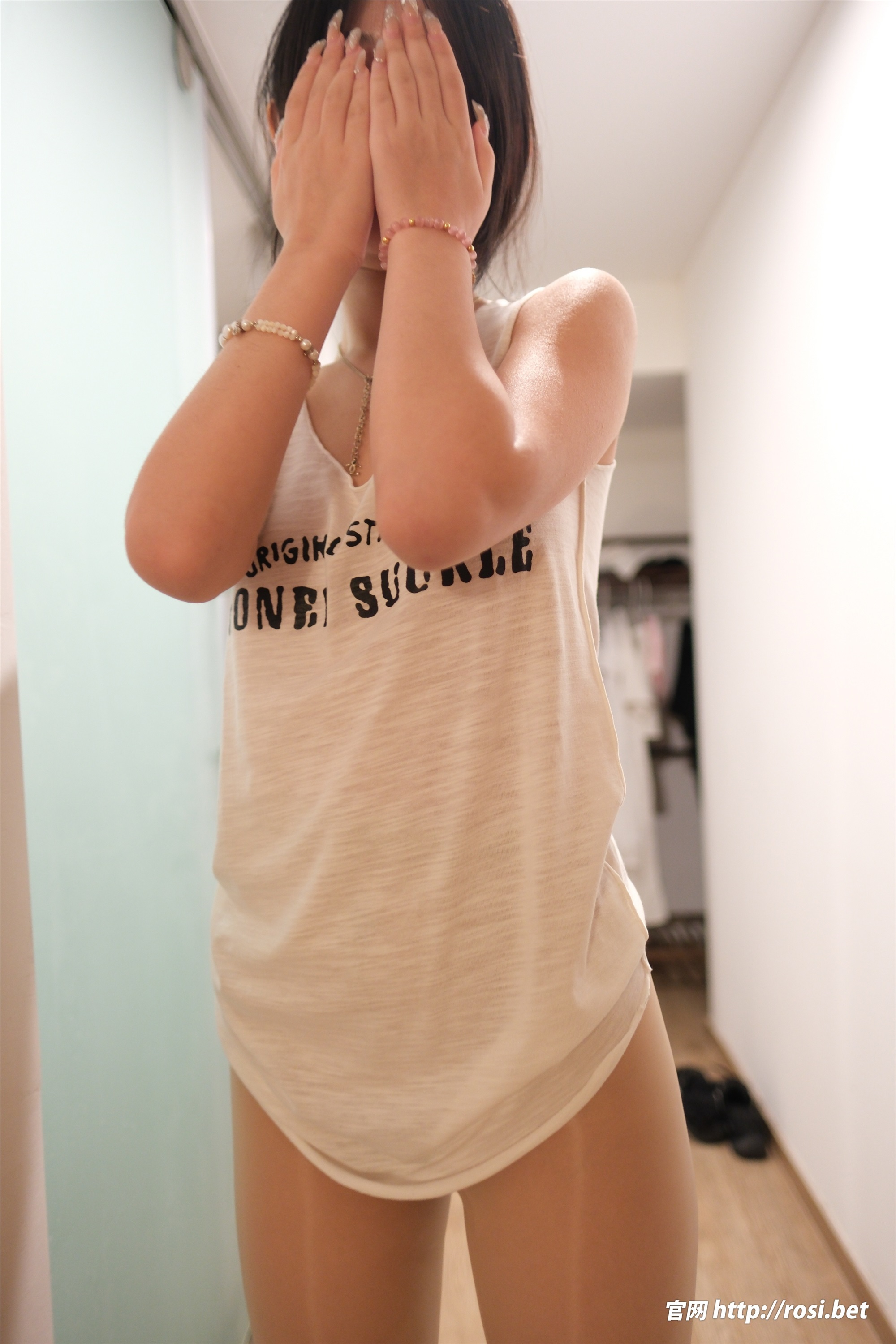 ROSI写真 2024.11.26 NO.4740